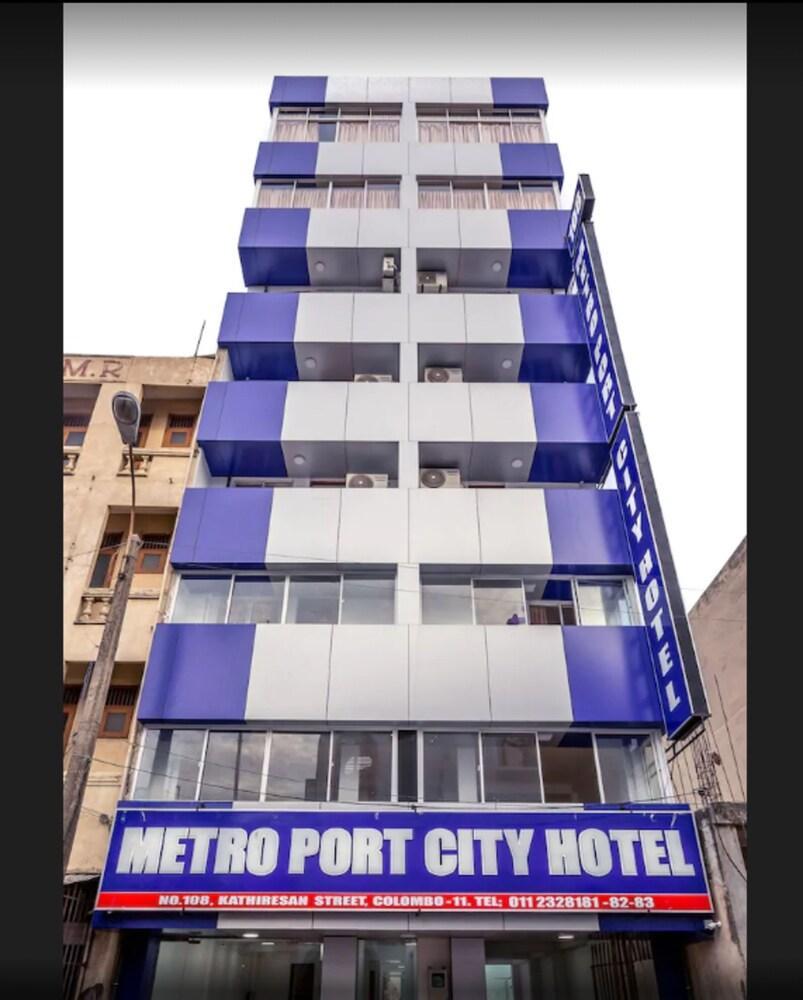 Metro Port City Hotel Colombo Exterior foto